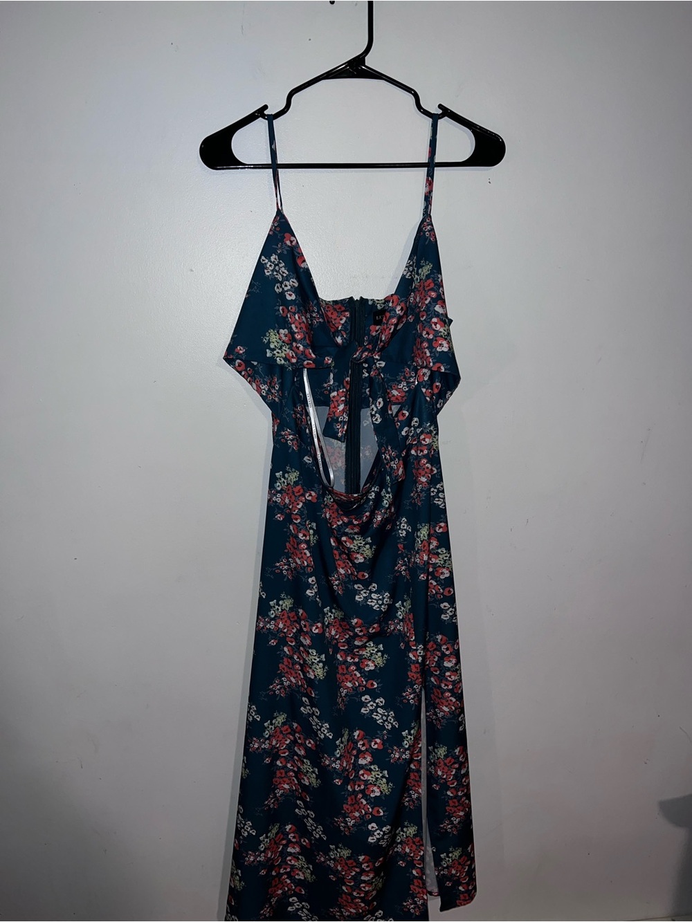 Luxe Green Floral Spaghetti-Strap Maxi Dress w/ Tie in Front